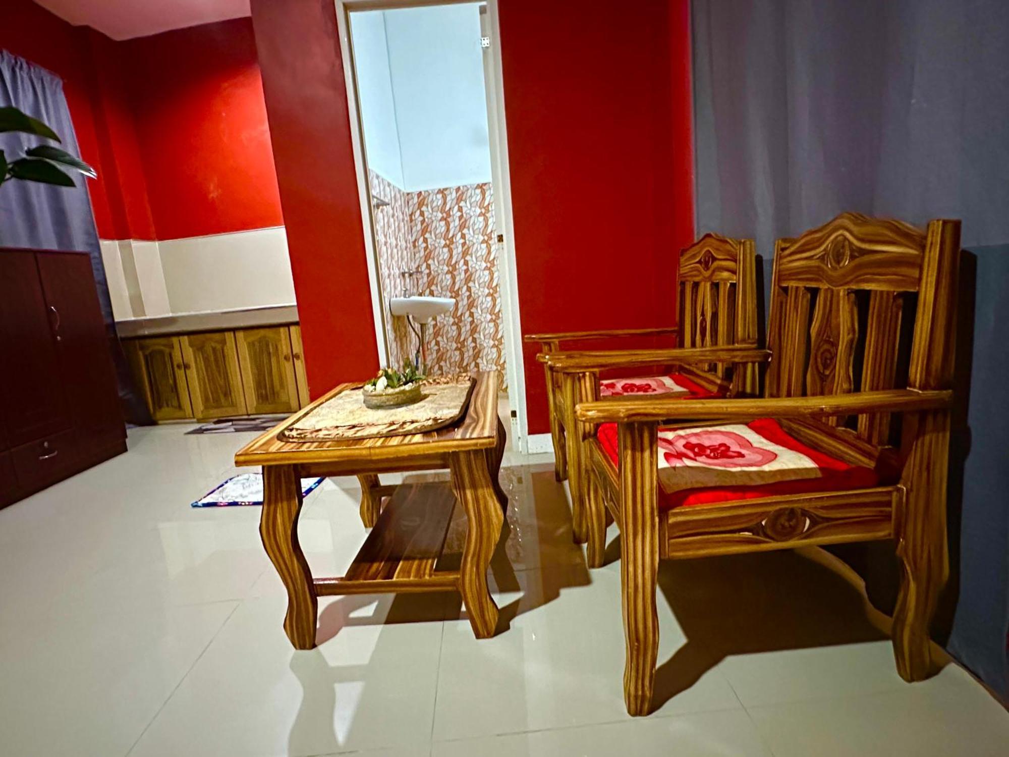 Rozay Travellers Inn Kabankalan Exterior foto